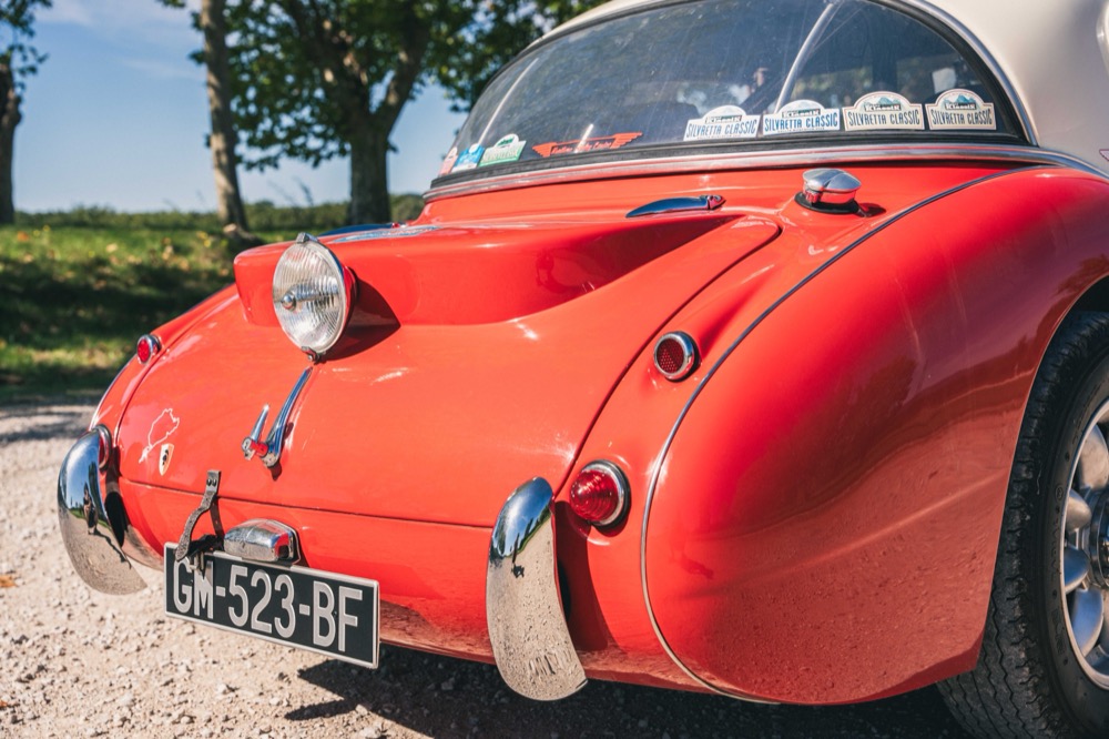 Austin Healey en cours de restauration